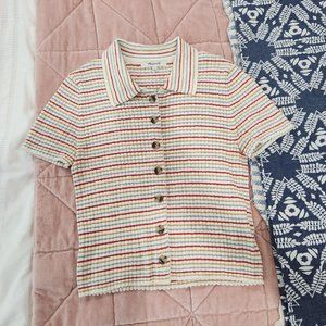 Made well barroom button up top